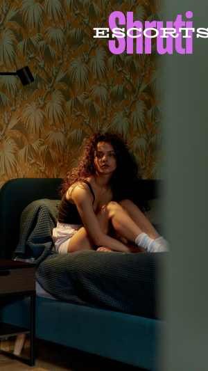 Shruti India Escorts